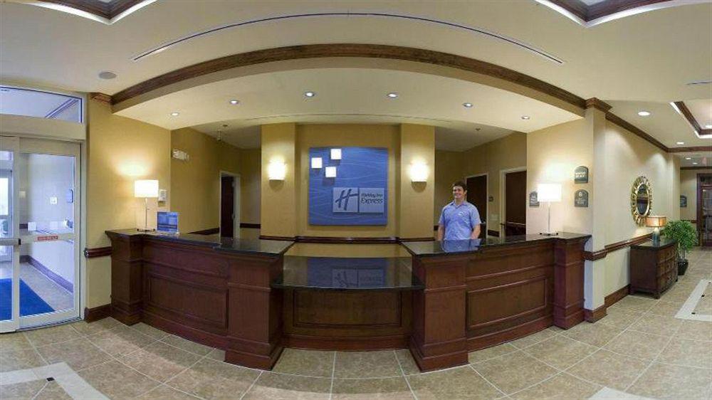Holiday Inn Express Hotel & Suites Millington-Memphis Area By Ihg Buitenkant foto